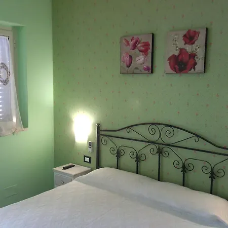 Makkale Bed & Breakfast *